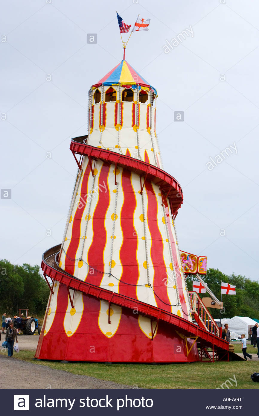 victorian-helter-skelter-ride-on-a-fairground-at-a-steam-show-in-yorkshire-A0FAGT.jpg